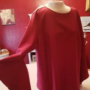 Beautiful Eloqui with Angel Sleeves